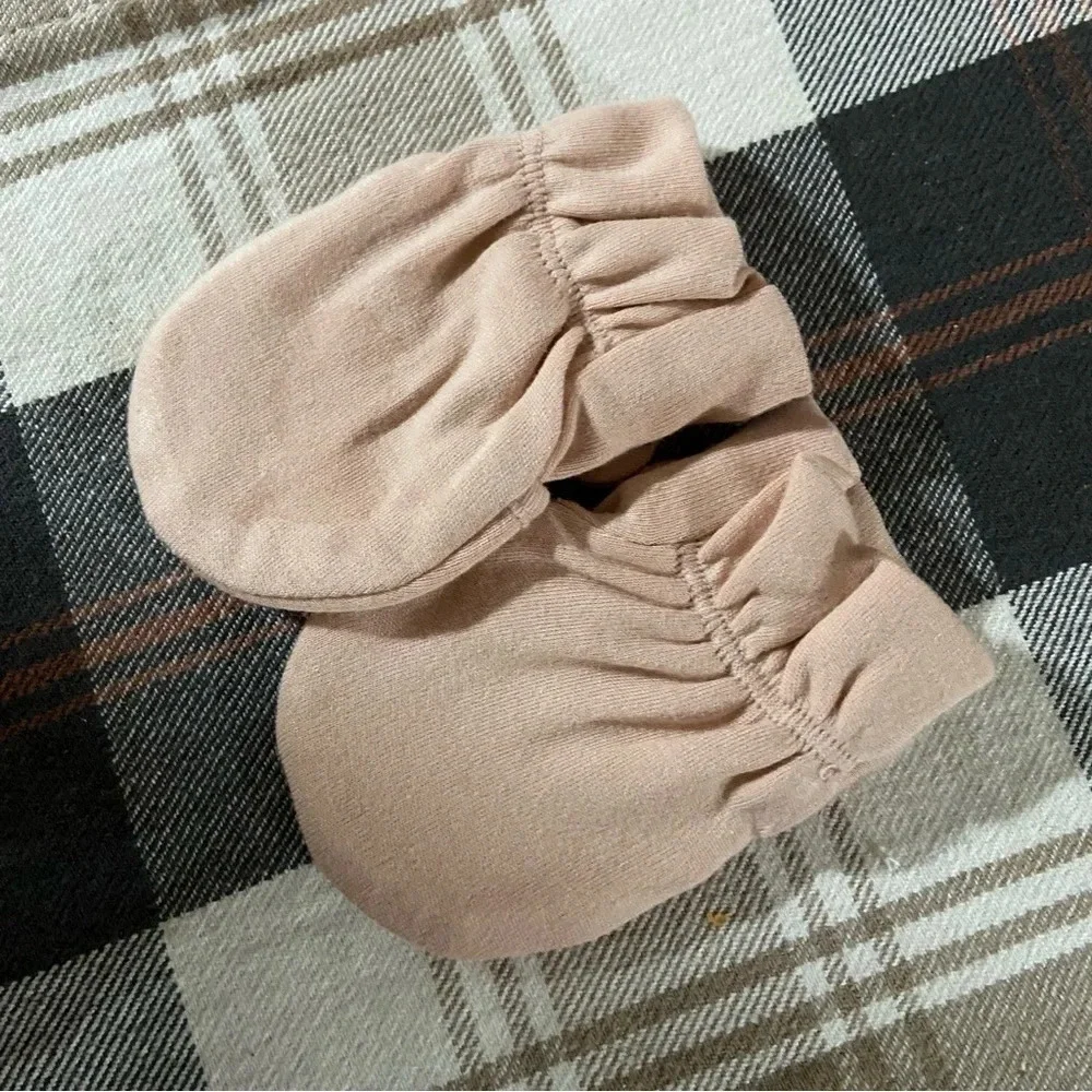 Organic Goumi Baby Mitts, Anti-Scratch 0-3mth Mittens Soft Stay-On Mitts NEW